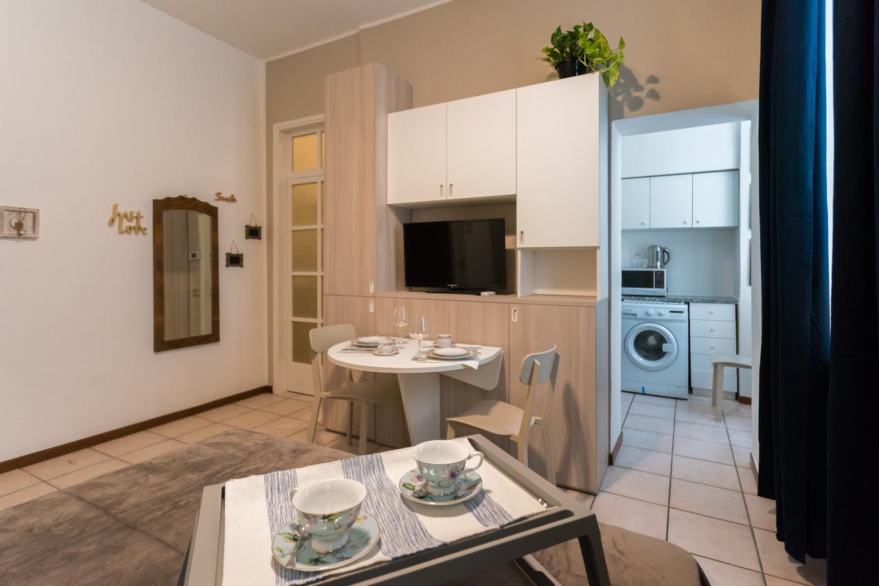 Love & Smile Apartment By Rent All Комо Экстерьер фото